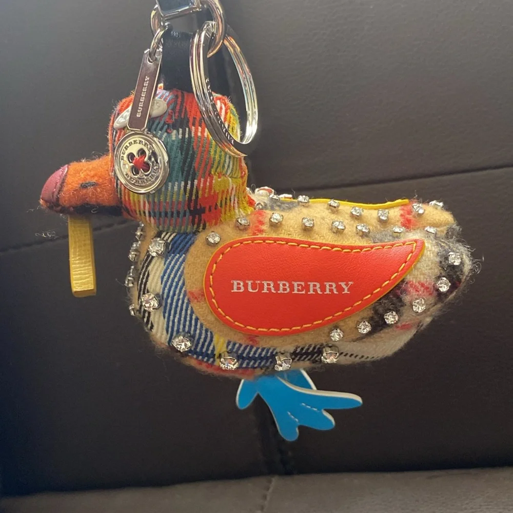 Keychain - Picture 4 of 8